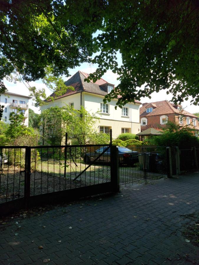 Apartament Konopnicka Świnoujście Exteriör bild